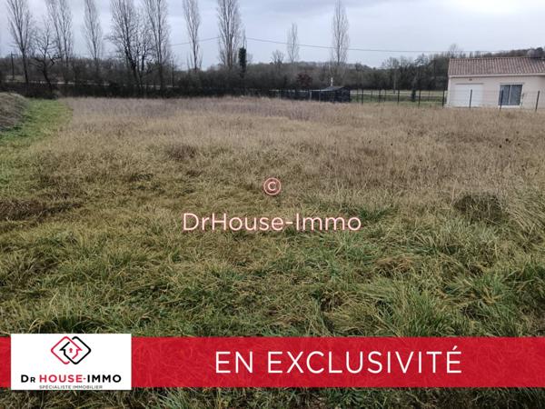 Terrain à vendre de 1 642 m²