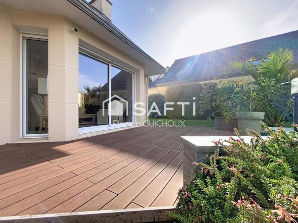 Maison familiale avec jardin et véranda à Briec