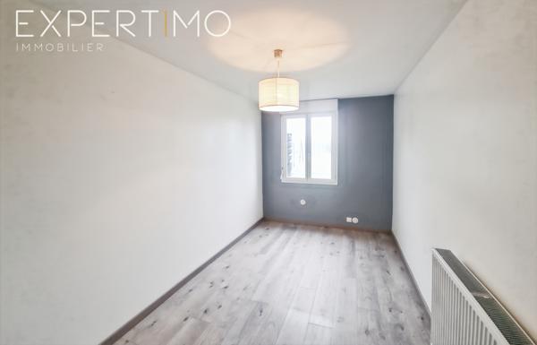 Monchy-sur-Eu (76260) MAISON DE VILLAGE PROCHE DE EU