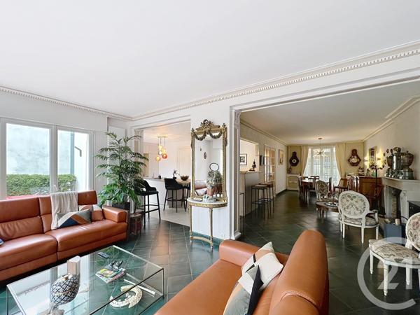 Maison à vendre  8 pièces - 208,04 m2 REIMS - 51