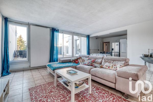 Appartement 4 pièces de 94 m² à Villepinte (93420)