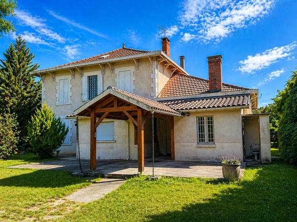Villa de maître en vente 8 pièces sur 12158 m² à Salles