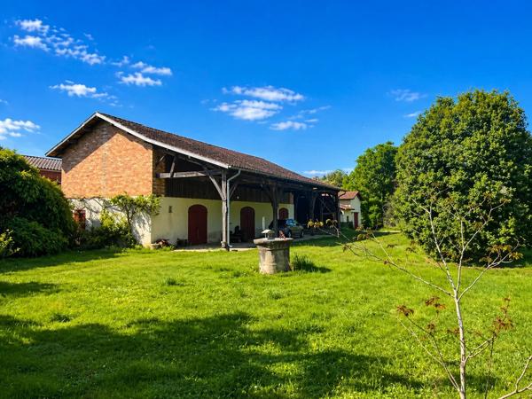 Villa de maître en vente 8 pièces sur 12158 m² à Salles