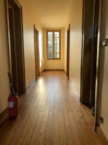Villa de maître en vente 8 pièces sur 12158 m² à Salles
