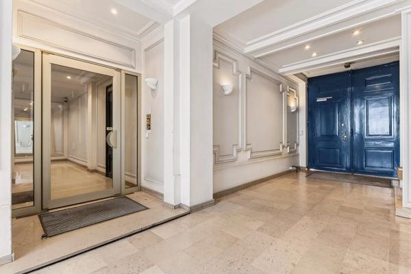 Appartement Paris 16 e - VICTOR-HUGO