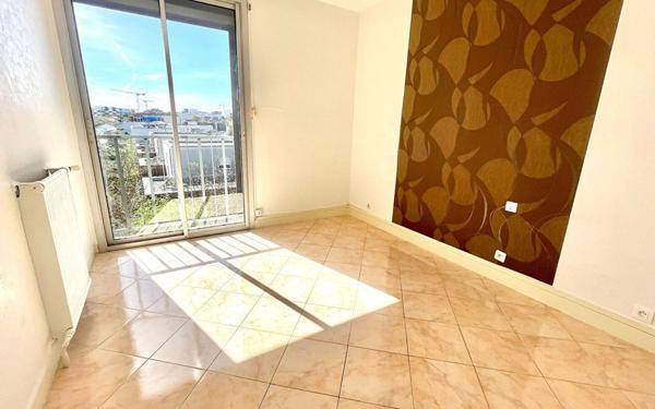 Appartement à louer    3 pièces •  Toulouse