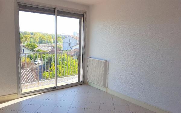 Appartement à louer    3 pièces •  Toulouse