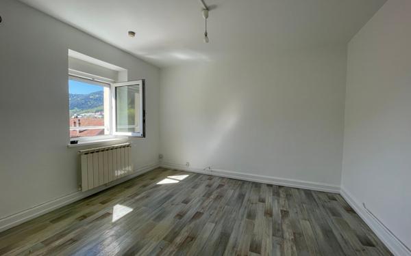 Appartement à louer    2 pièces •  Senones