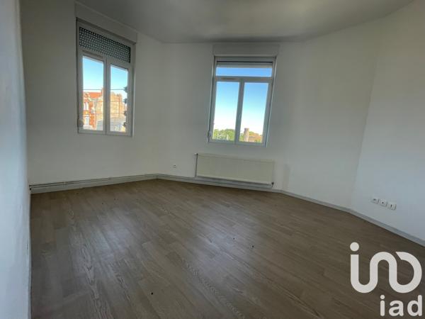 Location appartement 2 pièces 64 m² Cambrai