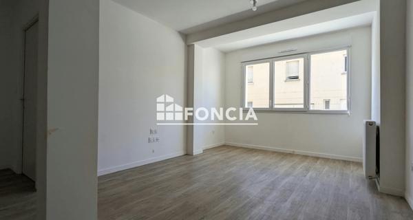 Location Appartement 2 pièces 42.68 m² - Le Mans 72000