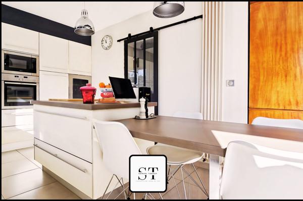 MAISON FAMILIALE– 207 m²-jardin expo Sud