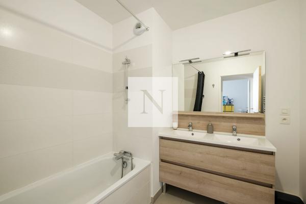 Appartement T5 de 121 m² — terrasse de 50 m² — Lagord