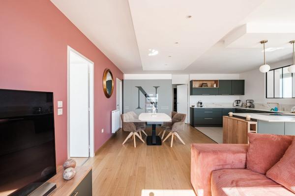 Appartement T5 de 121 m² — terrasse de 50 m² — Lagord