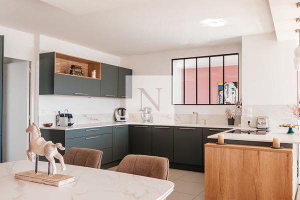 Appartement T5 de 121 m² — terrasse de 50 m² — Lagord