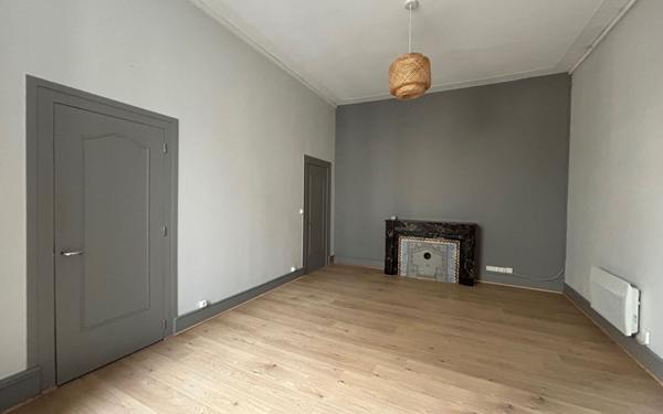 Appartement à louer    3 pièces •  Vienne