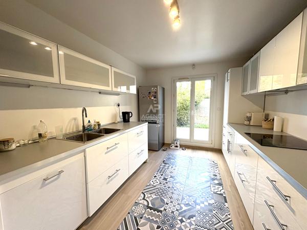 Charmante maison 5 pièces à vendre à Eragny sur Oise - 349 000 € 349 000 € **  - Référence  8441