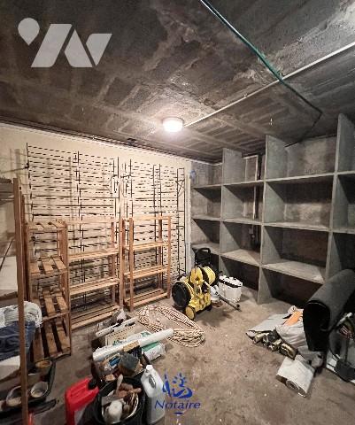 BRON - Mairie, Maison 180 m² - 5 chambres sur terrain de 743 m².