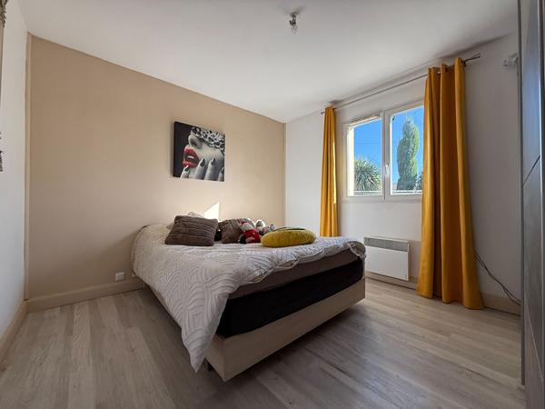 Maison à vendre à Saint Seurin Sur L'Isle