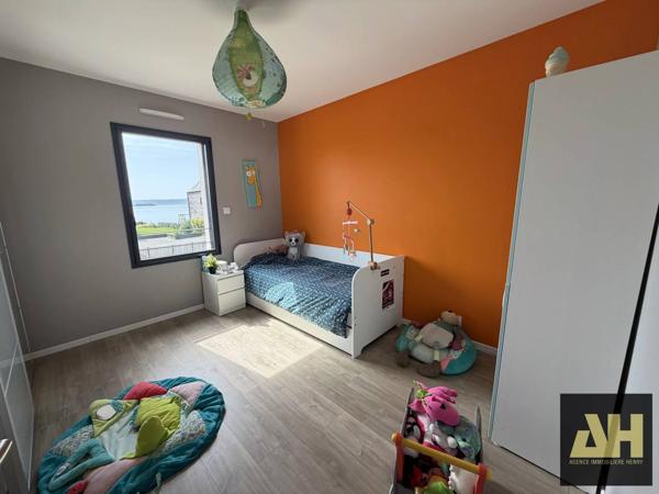 EXCLUSIVITÉ PLOUGASTEL DAOULAS - MAISON D'ARCHITECTE- 158 M2-PETITE VUE MER- 5 CH