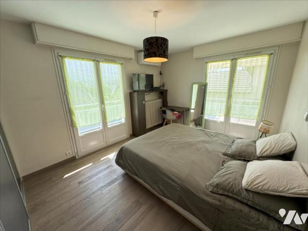 APPARTEMENT TYPE 4 / BALCONS / PARKING / CAVE