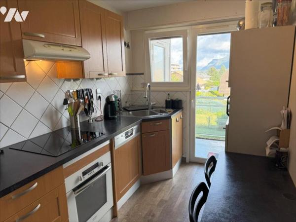 APPARTEMENT TYPE 4 / BALCONS / PARKING / CAVE