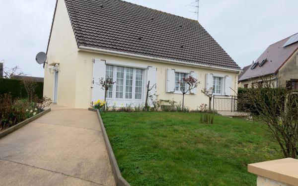 Maison à vendre    4 pièces •  Démouville