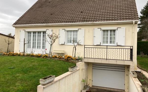 Maison à vendre    4 pièces •  Démouville