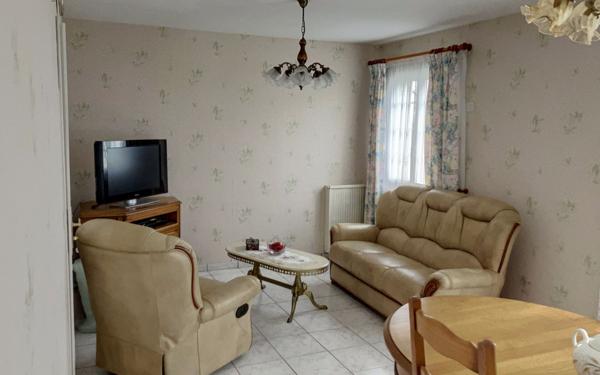 Maison à vendre    4 pièces •  Démouville