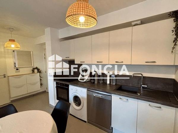 Location Appartement 2 pièces 40.1 m² - 70 BOULEVARD BAUCHIERE Toulon 83000