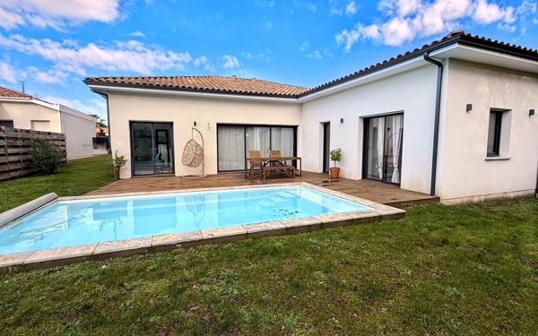 Maison à vendre    5 pièces • 148 m2 Saubrigues