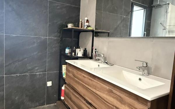 Maison à vendre    5 pièces • 148 m2 Saubrigues