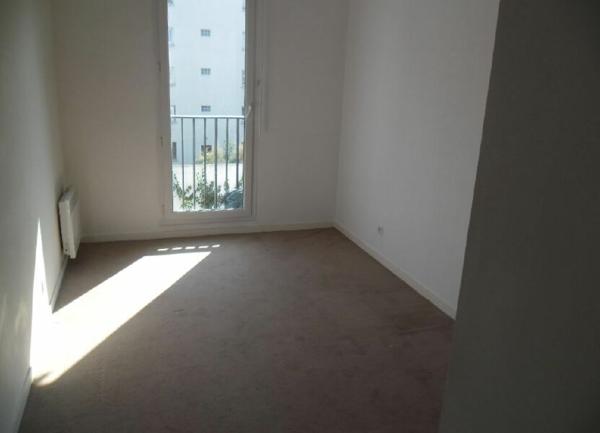 Appartement à louer    4 pièces • 82 m2 Arcueil