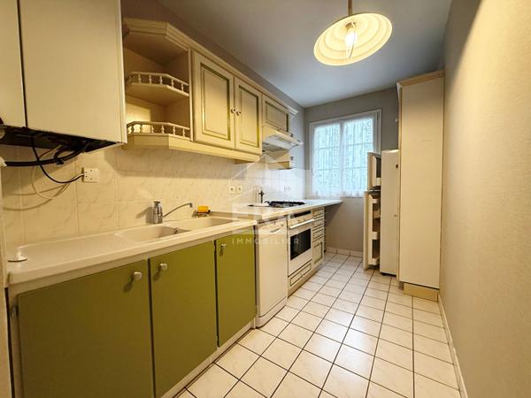 Appartement Brie Comte Robert 4 pièces - 75.02 m2