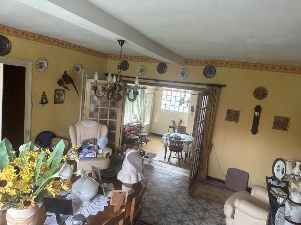 Vente Maison100 m² - 3 Pièces - AVESNES LE COMTE (62810)