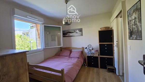 Duplex
                                                                                                                                                                                                                                                                                                                        4 pièce(s)                                                                                                                                                                                                          3 chambre(s)                                                                                                                                                                                                          75.6  m²