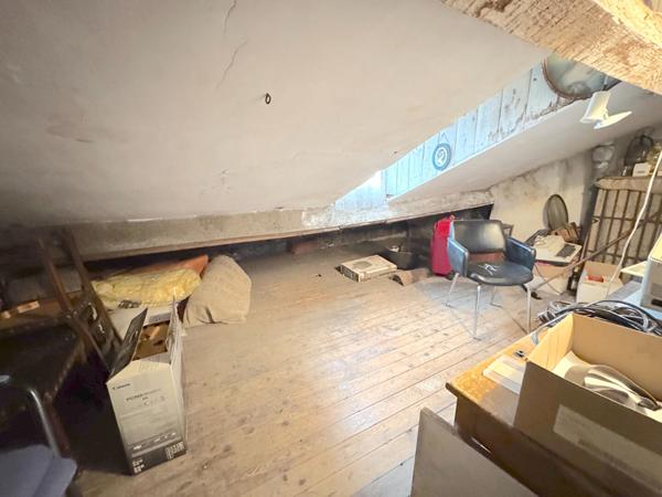 A VENDRE : PAMIERS MAISON DE VILLE  DE 110M2 AVEC TERRASSE