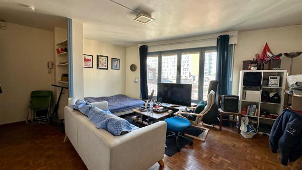 Appartement T1 – 37 m² – Dernier étage – Lille Quai du Wault / Citadelle – Toiture neuve votée