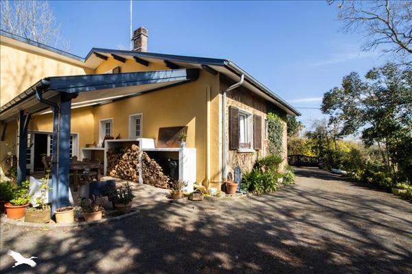Maison à vendre |  Salies-de-Béarn |  6 pièces | 180 m²