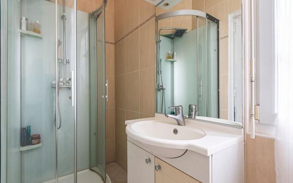 Maison à vendre    8 pièces •  Bruyères-et-Montbérault