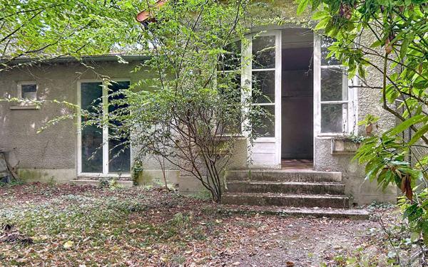 Maison à vendre    2 pièces •  La Varenne - Saint-Maur-des-Fossés