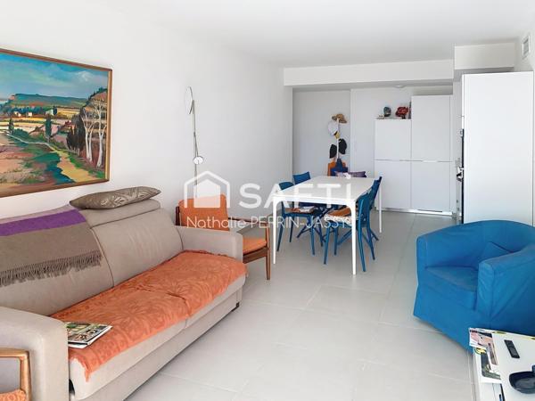 1ère ligne à Valras, T3 meublé avec stationnement