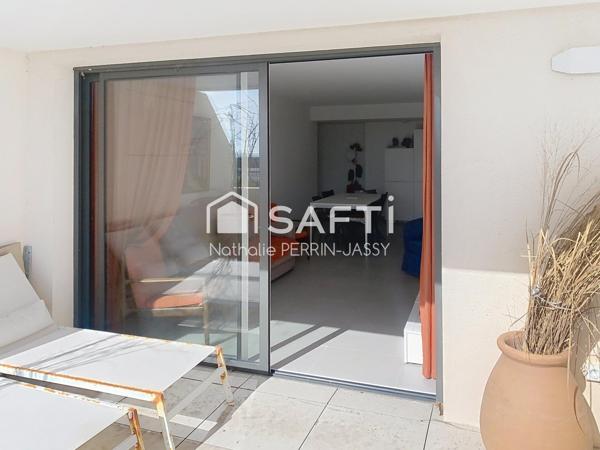 1ère ligne à Valras, T3 meublé avec stationnement