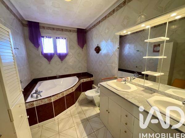 Maison à vendre 11 pièces 398 m² Narbonne