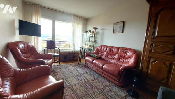 APPARTEMENT PLACE DU MARÉCHAL LECLERC 