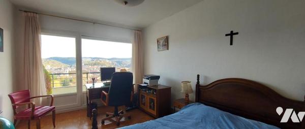 APPARTEMENT PLACE DU MARÉCHAL LECLERC 