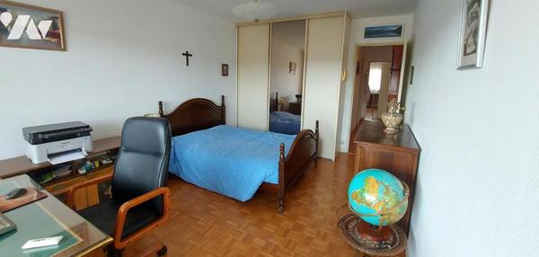 APPARTEMENT PLACE DU MARÉCHAL LECLERC 