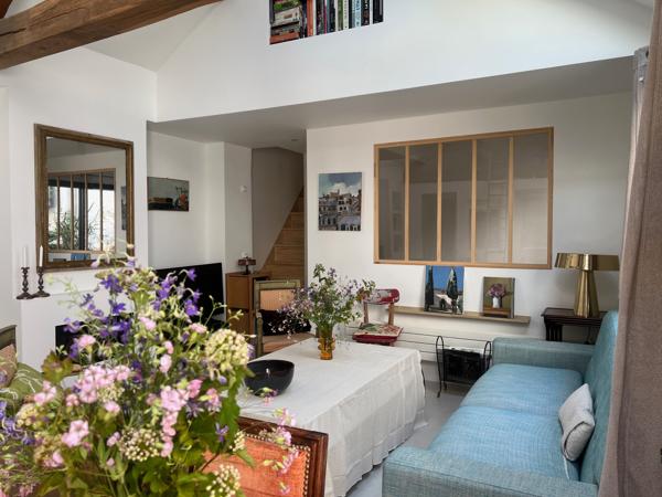 Batignolles - Deux maisons loft duplex autour d'une terrasse !