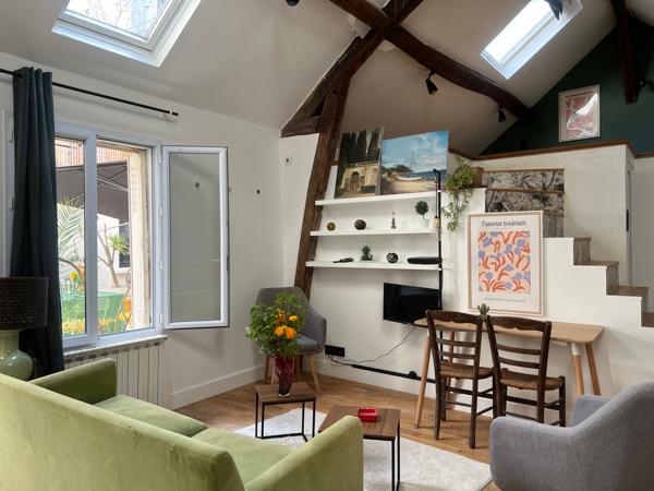 Batignolles - Deux maisons loft duplex autour d'une terrasse !