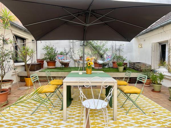 Batignolles - Deux maisons loft duplex autour d'une terrasse !
