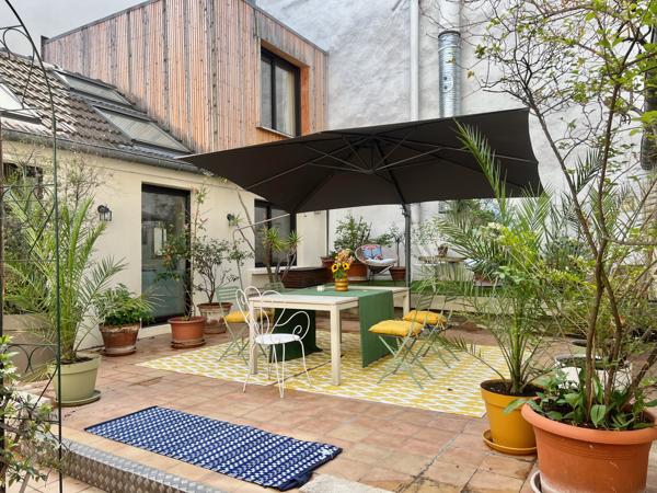 Batignolles - Deux maisons loft duplex autour d'une terrasse !